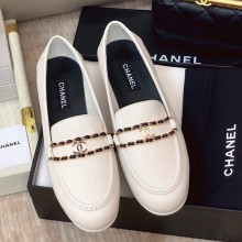 Chanel Calfskin Sheepskin lining loafers shoes in White Cs009