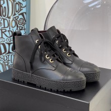 Chanel Calfskin Lace-up sports boots in black   Cs204