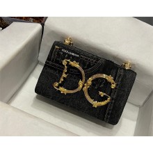 Dolce & Gabbana DG Girls patchwork-design denim bag 03 2023