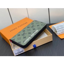 louis vuitton Zippy Vertical Wallet M82799 green 2023