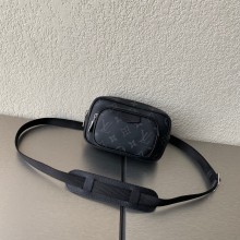 louis vuitton taiga leather OUTDOOR POUCH m30755 black 2021