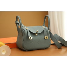 Hermes Mini Lindy 19cm Bag in original  taurillon clemence leather VERT AMANDE with gold hardware(handmade)