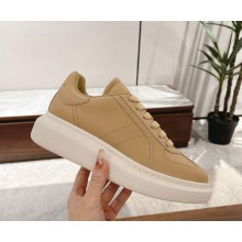 Alexander McQueen women/Men Retro Sneaker in Calf Leather 111803-2024