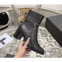 Chanel ankle Boots calfskin with chain black 1025-2024