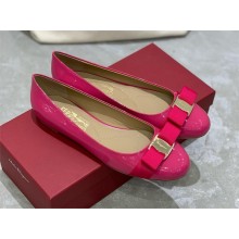 Ferragamo fuchsia Varina ballet flat in patent leather with a grosgrain bow