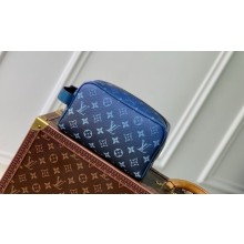 Louis vuitton Locker Dopp Kit M11559 2024