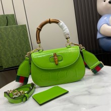 Gucci Bamboo 1947 Patent Leather Small bag with Embossed GUCCI Logo Green 675797 2024