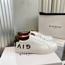 Givenchy URBAN STREET sneakers white/black patent