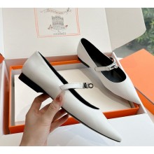 Hermes Pointed-toe ballet flat in calfskin with iconic Kelly buckle white 2024