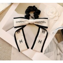 CHANEL Hair Accessory 250306 01 2025