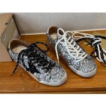 GOLDEN GOOSE True-Star in silver sequins with black star and beige leather heel tab 2025