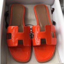 Hermes Oran Flat Slipper Sandals in Patent Calfskin Orange/Coffee