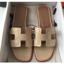 Hermes Oran Flat Slipper Sandals in Patent Python Beige