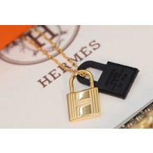 Hermes O'Kelly Pendant Necklace 08 2020