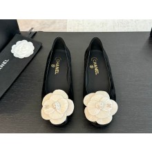 Chanel velvet camellia pumps suede black/white 2024