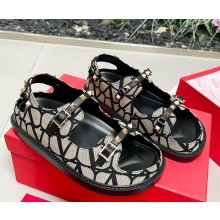 Valentino Garavani rockstud Toile Iconographe SANDAL flat black/grey 2025
