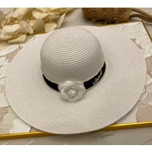 ‎Chanel  knitted hat with CC logo 11 2025