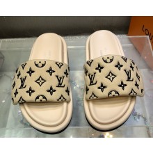 ‎Louis Vuitton flat mule Monogram denim beige 2025