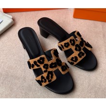 Hermes Oasis sandal in tufted suede goatskin brun fumé / noir 2025