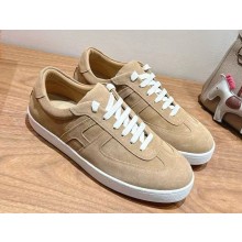 Hermes women/men Boomerang sneaker in supple suede calfskin with iconic orange sole beige albâtre 2025