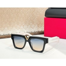 Valentino Sunglasses VLS-162A 06 2025