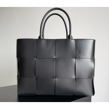 Bottega Veneta Arco Large Leather Tote black 2025