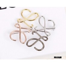 Loewe Brooch 05 2021