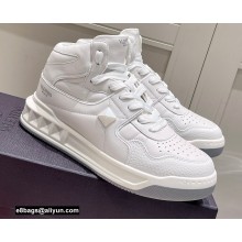 Valentino Mid-Top ONE STUD Sneakers 08 2022