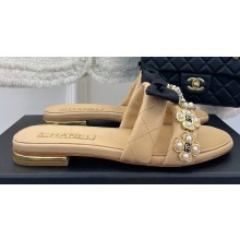 Chanel Pearl and Bow Lambskin Mules G40132 Beige 2023