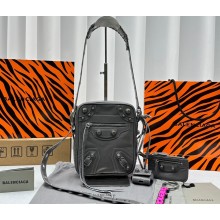 Balenciaga Le Cagole Men Crossbody Bag in Arena lambskin Gray