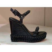 Christian Louboutin Heel 12cm Pyraclou Studded leather wedge Sandals Black