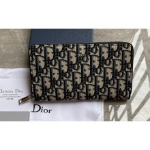 Dior Zipped Long Wallet in Beige and Black Dior Oblique Jacquard