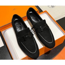 Hermes Paris loafer in suede goatskin Black with tone-on-tone signature "H" detail