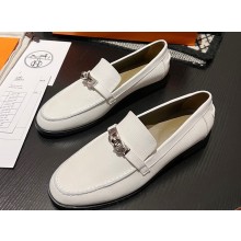 Hermes Destin loafer in calfskin White with iconic palladium-plated Kelly buckle