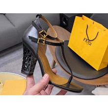 Fendi cut-out Heel 9cm Sandals in Leather Black 2024