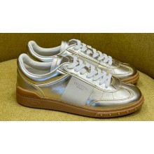 Valentino Upvillage Women/Men low top Sneakers in calfskin leather with band 01 2024