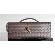 Bottega Veneta Long Clutch Andiamo With Handle Intrecciato leather bag FONDANT with metallic knot closure 2024