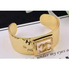 Chanel Metal Cuff Bracelet 13 2024