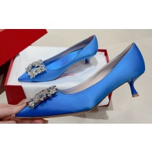 Roger Vivier Heel 4.5cm RV Bouquet Strass Buckle Pumps in Satin Blue 2024