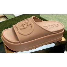 Gucci Women/Men platform Rubber slide sandals with Interlocking G Beige 2024