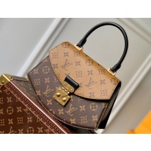 Louis Vuitton Monogram and Monogram Reverse canvas Tilsitt Bag M46548 2024