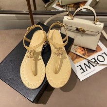 Chanel Chain CC Logo Thong Sandals apricot 2020