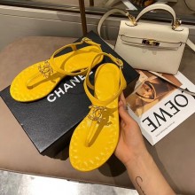 Chanel Chain CC Logo Thong Sandals yellow 2020
