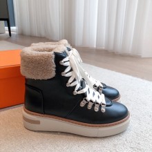 Hermes Flocon ankle boot in calfskin with shearling black 2023