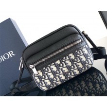 dior mini Rider 2.0 Zipped Messenger Bag in Beige and Black Dior Oblique Jacquard with Black Grained Calfskin 2024