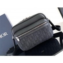 dior Rider 2.0 Zipped Messenger Bag in Black Dior Oblique Jacquard and Black Grained Calfskin 2024