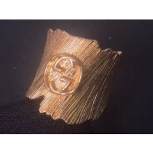 Gucci Textured Metal Ring with Interlocking G 2019