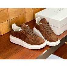 Alexander McQueen women/Men Retro Sneaker in suede Leather 120201 2024