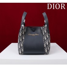 DIOR Medium Signature Bucket Bag IN Blue Dior Oblique Jacquard and Smooth Calfskin 2025