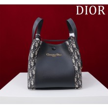 DIOR small Signature Bucket Bag IN Blue Dior Oblique Jacquard and Smooth Calfskin 2025 